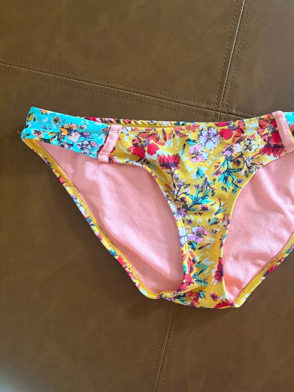 Xhilaration (target) womens XS floral bikini bottoms swim summer floral